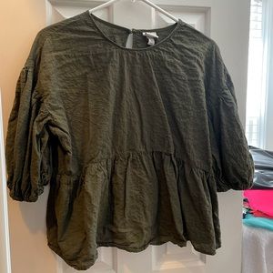 Olive green shirt/crop top - medium - so cute